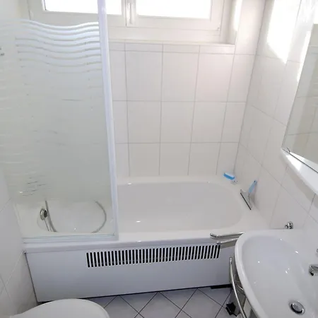 Steinwarder 7, 4 Etage, 36 *